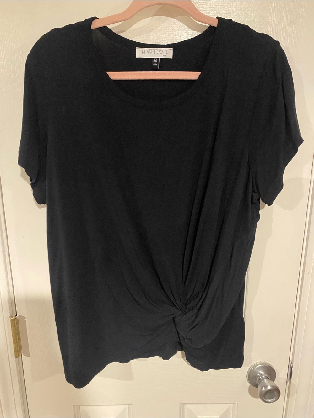 Planet Gold Black Short Sleeve Twist-Knot Tee